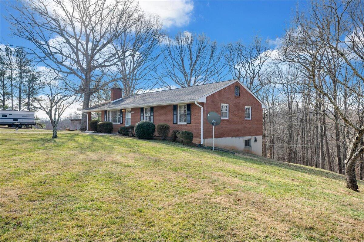 1615 Bandy Mill Road Hardy, VA 24101 - Photo 36 of 40 48-MIB07711