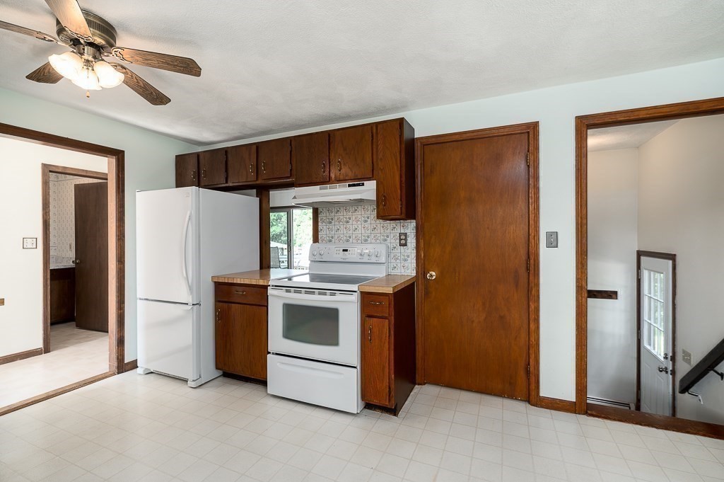 32 Reservoir Road Gloucester, MA 01930 - Photo 12 of 26 Gallery Image 12