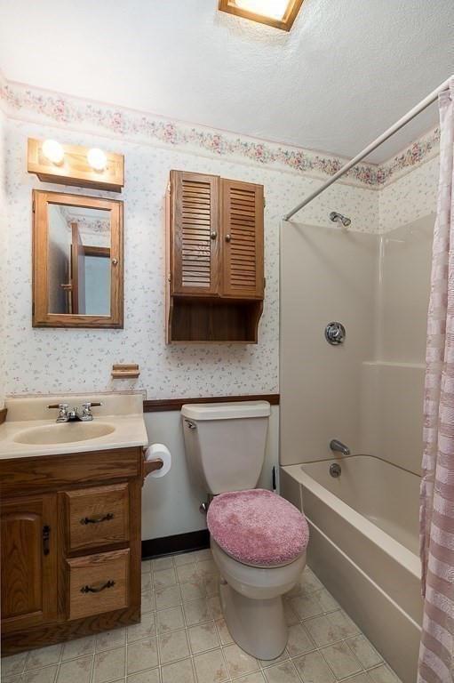 32 Reservoir Road Gloucester, MA 01930 - Photo 17 of 26 Gallery Image 17