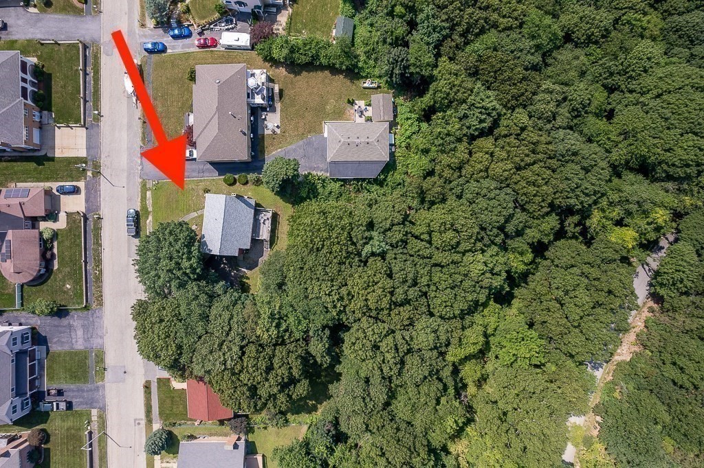 32 Reservoir Road Gloucester, MA 01930 - Photo 3 of 26 Gallery Image 3