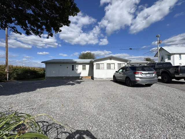 $127,700 | 1598 Hickory Flts Road, Pennington Gap, VA 24277