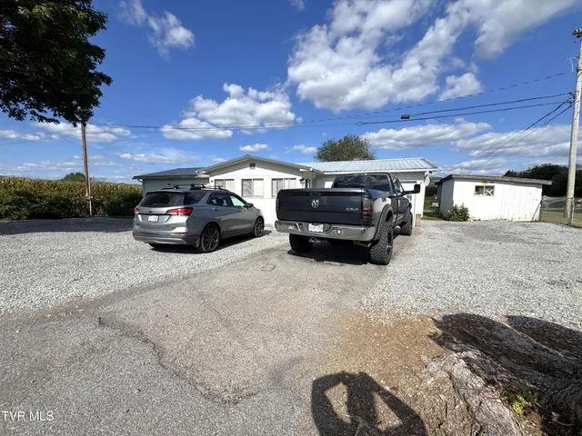 $127,700 | 1598 Hickory Flts Road, Pennington Gap, VA 24277