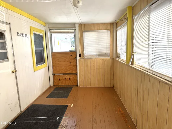 $127,700 | 1598 Hickory Flts Road, Pennington Gap, VA 24277