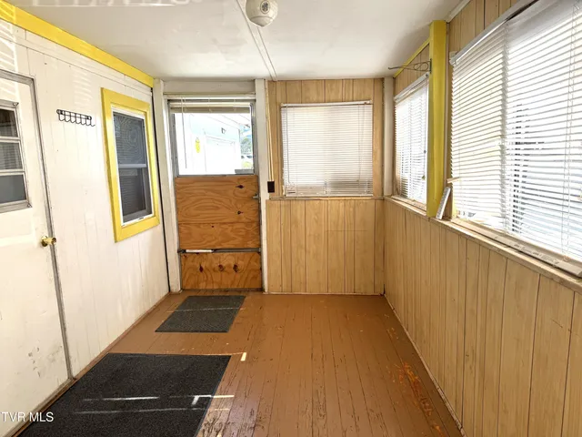 $127,700 | 1598 Hickory Flts Road, Pennington Gap, VA 24277