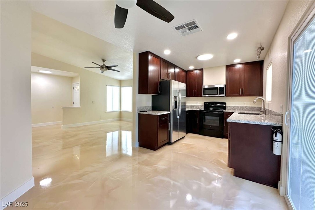 607 Oldham Avenue Henderson, NV 89014 - Photo 4 of 30