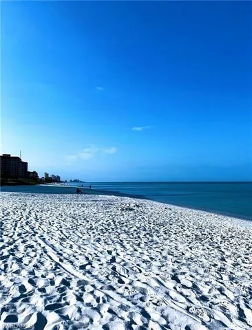 a view of a black and white wall