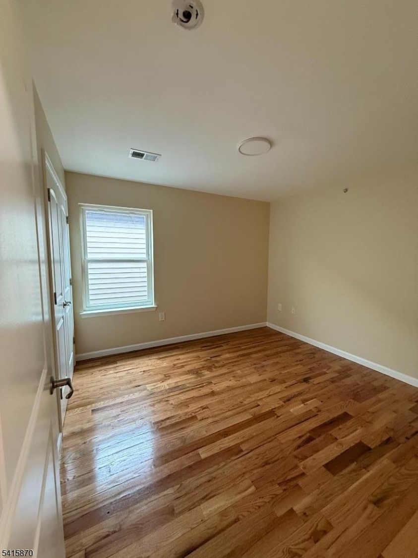 50 Delaware Street Elizabeth Port, NJ 07206 - Photo 8 of 16