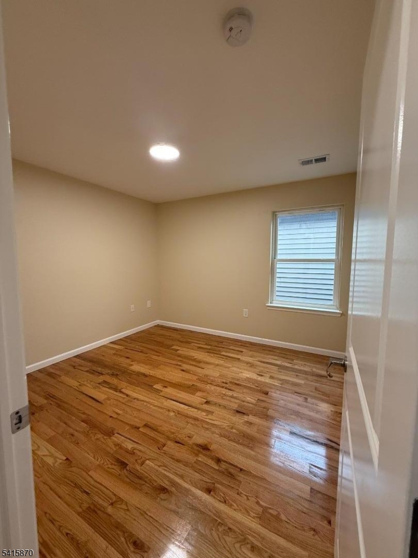 50 Delaware Street Elizabeth Port, NJ 07206 - Photo 9 of 16