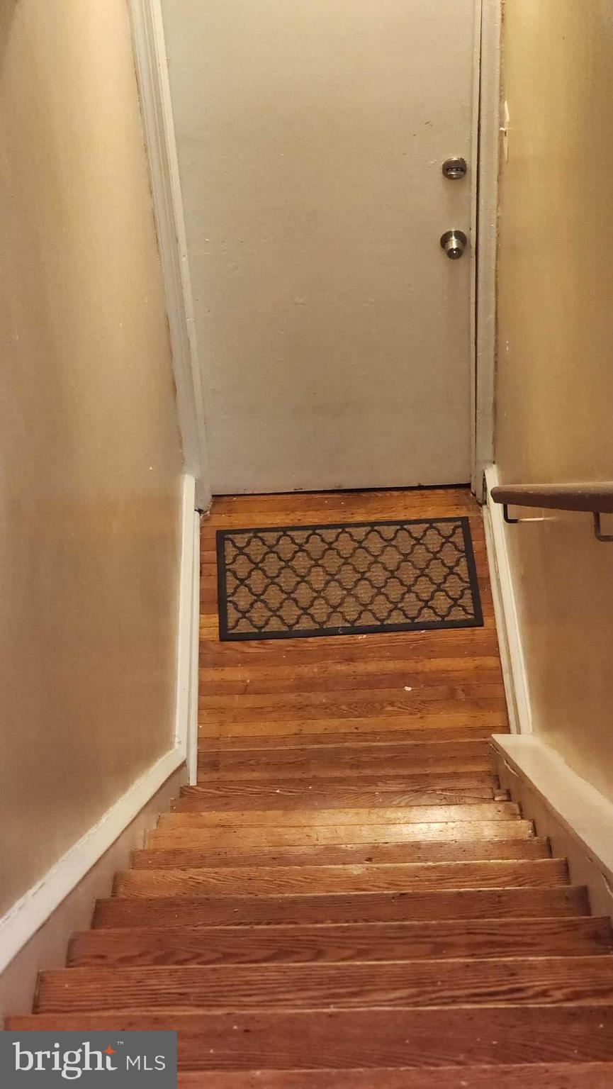 234 Long Lane Upper Darby, PA 19082 - Photo 15 of 29 a view of walk in closet