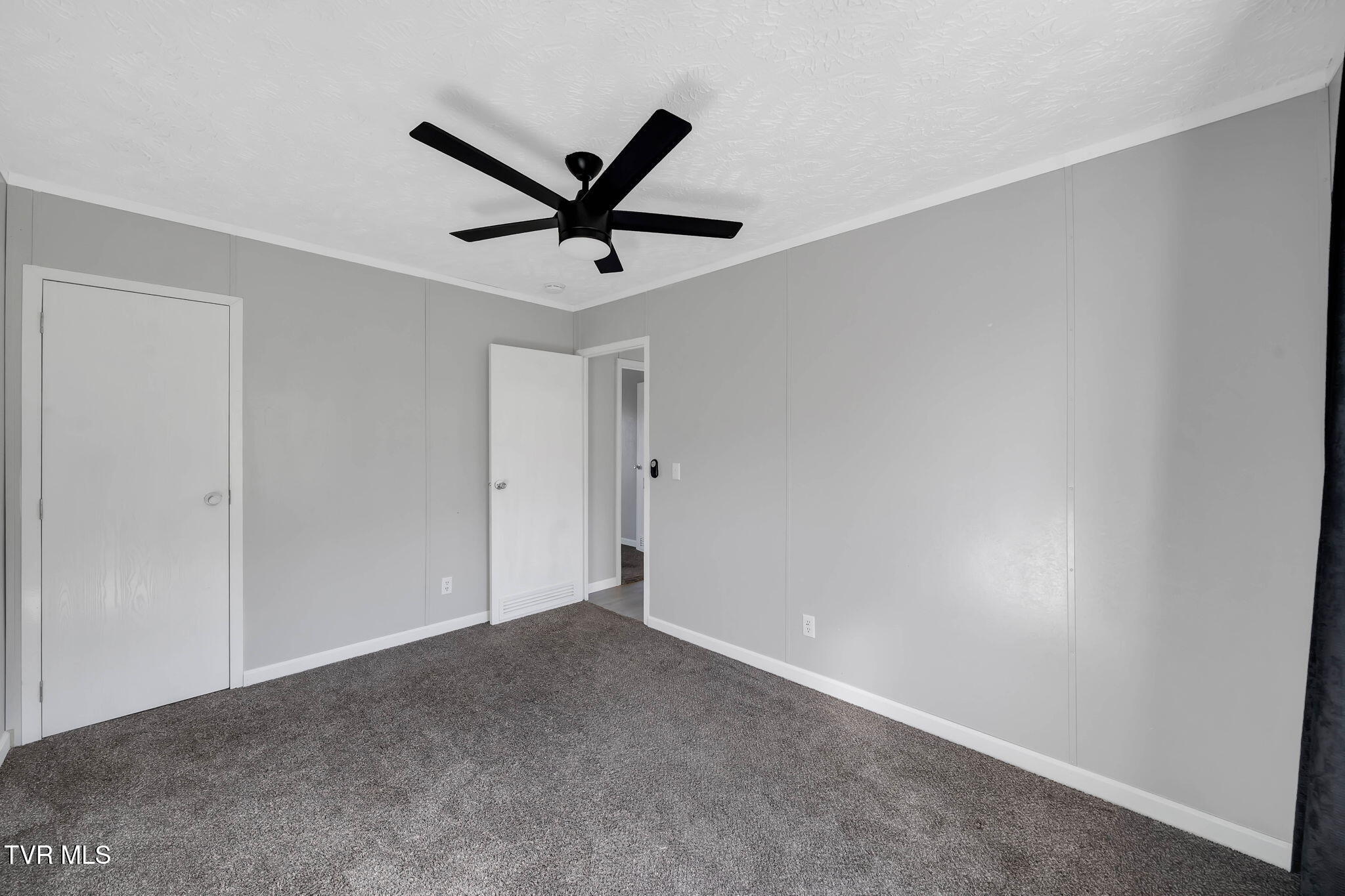 85 Mt Carmel Road Mosheim, TN 37818 - Photo 17 of 23 17-web-or-mls-85 Mt Carmel Rd-17