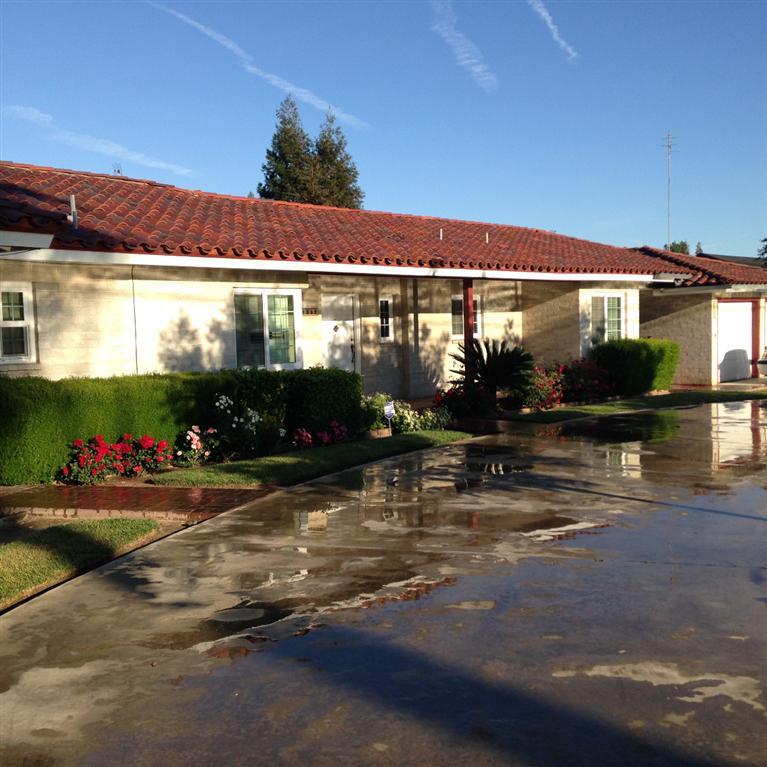 1352 North Reed Avenue Reedley, CA 93654 - Photo 2 of 43