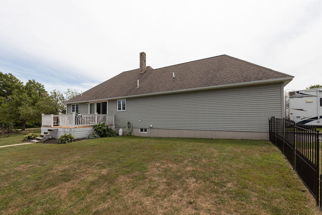 27 Ridley Road Sanford, ME 04073 - Photo 28 of 34 508A7697
