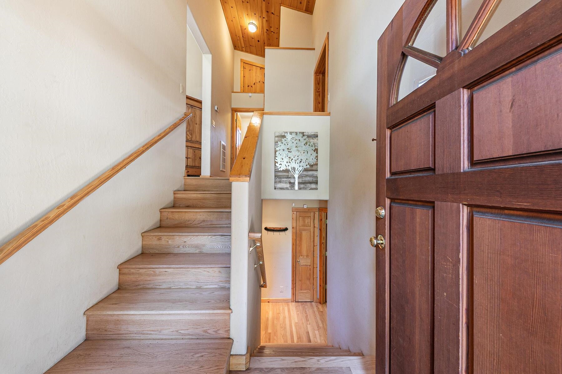 10488 Heather Road Truckee, CA 96161 - Photo 12 of 28 Gallery Image 12
