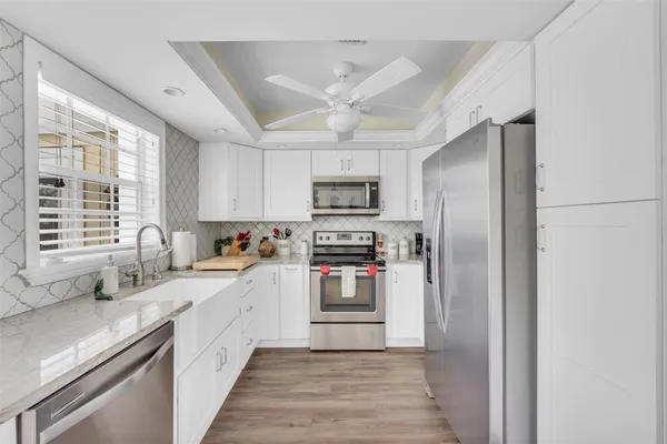 $4,000 | 9860 Northwest 3rd Street, Pembroke Pines, FL 33024