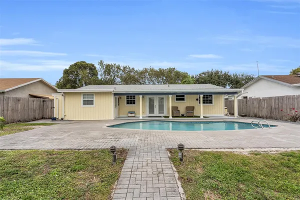 $4,000 | 9860 Northwest 3rd Street, Pembroke Pines, FL 33024