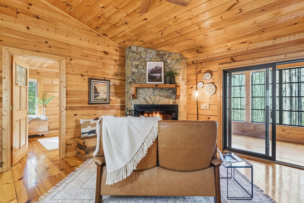 266 Chimney Rock Road Blue Ridge, GA 30513 - Photo 15 of 44