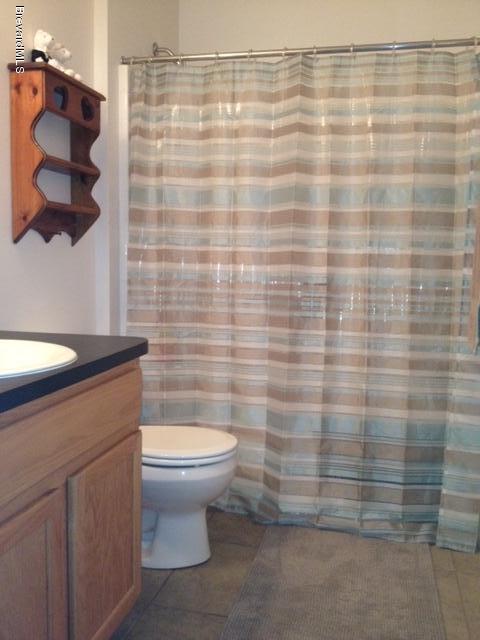 398 Tipton Road Southwest Palm Bay, FL 32908 - Photo 19 of 32 guest bath