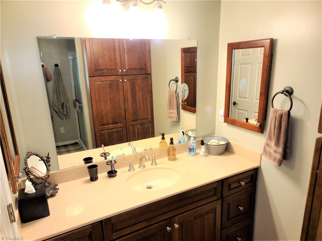 1340 Johnson Road King, NC 27021 - Photo 14 of 34 Primary bath 1