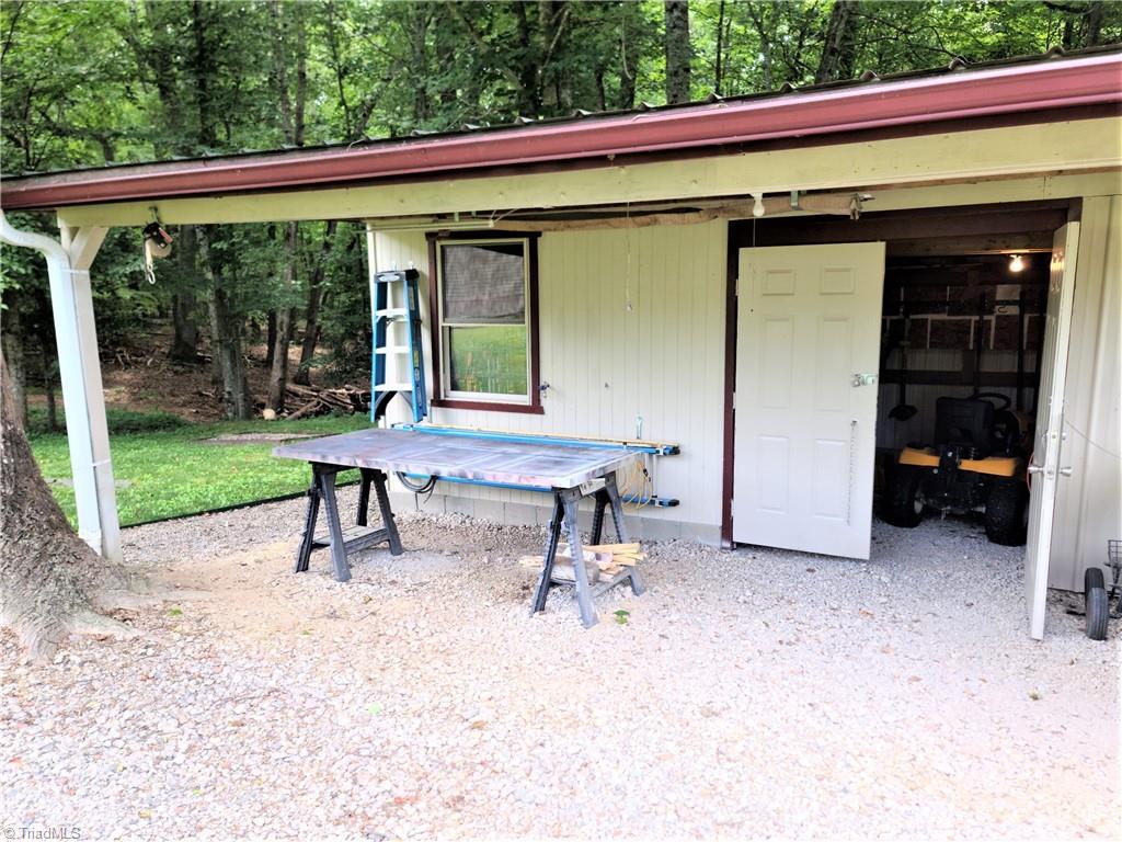 1340 Johnson Road King, NC 27021 - Photo 26 of 34 Workshop