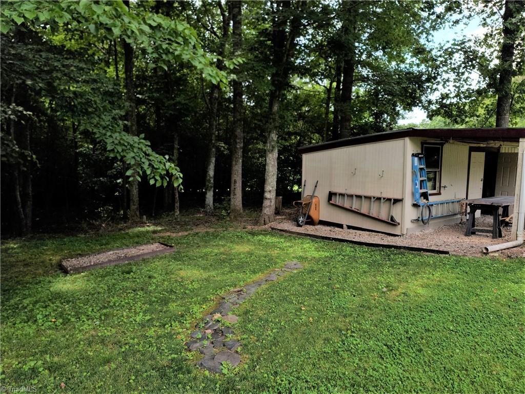 1340 Johnson Road King, NC 27021 - Photo 28 of 34 Left side of workshop