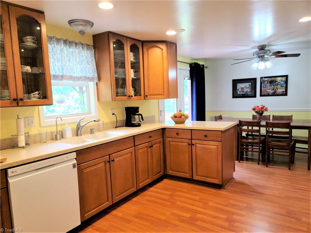 1340 Johnson Road King, NC 27021 - Photo 5 of 34