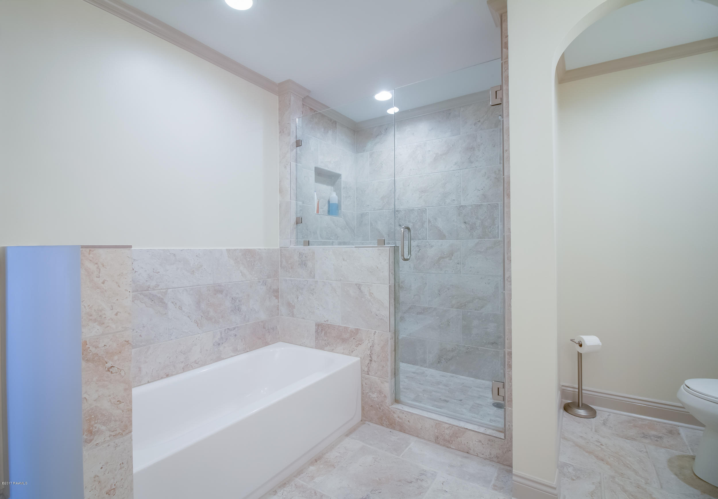 102 Hampton Road Lafayette, LA 70503 - Photo 13 of 28 InteriorHampton-27