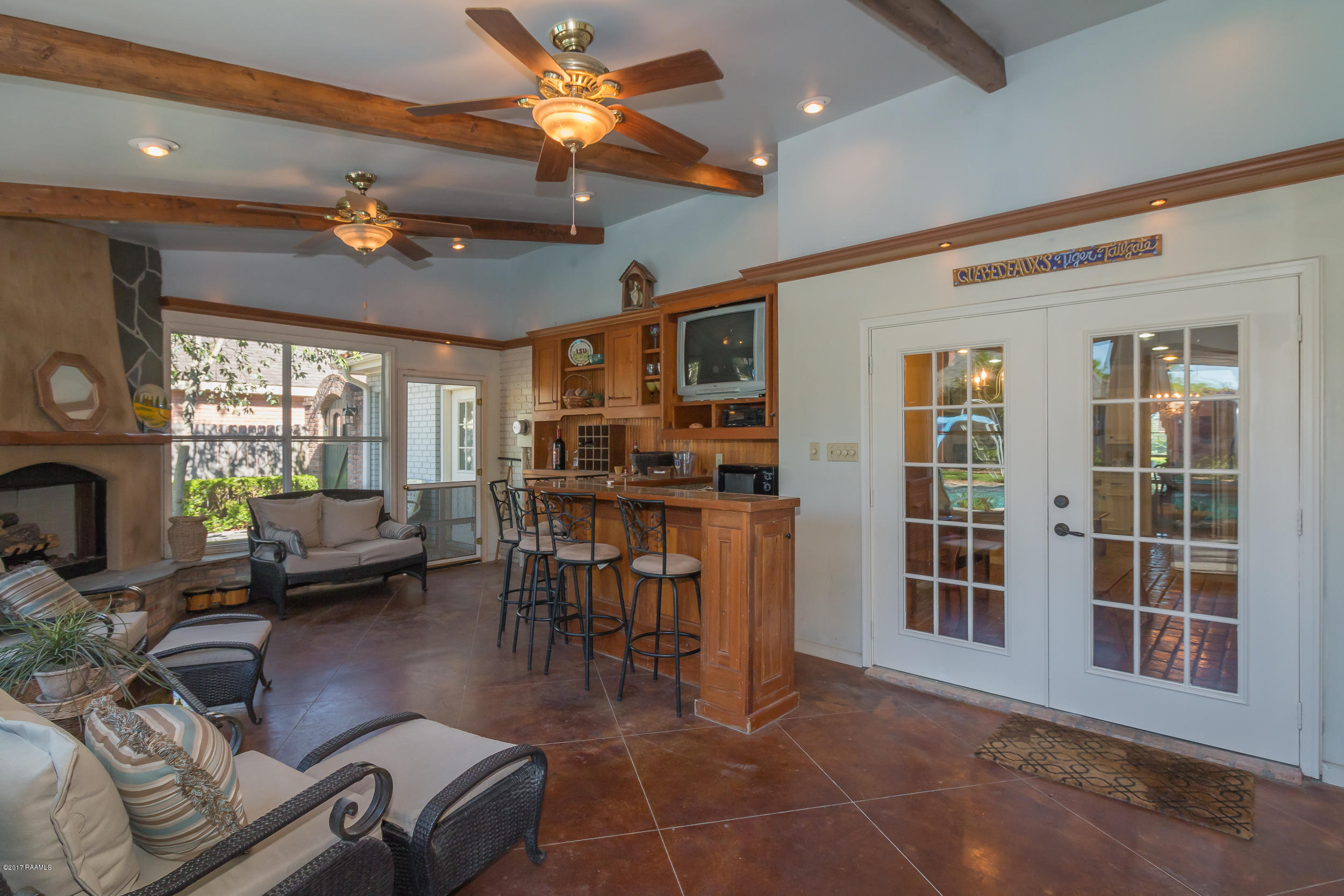 102 Hampton Road Lafayette, LA 70503 - Photo 24 of 28 InteriorHampton-44