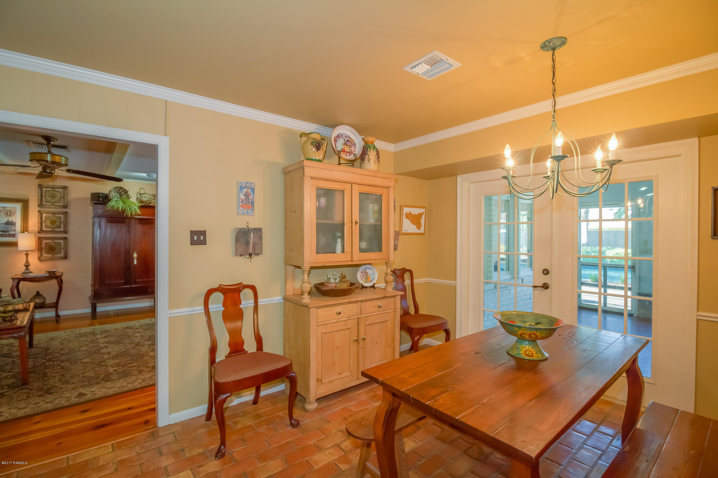 102 Hampton Road Lafayette, LA 70503 - Photo 8 of 28 InteriorHampton-16