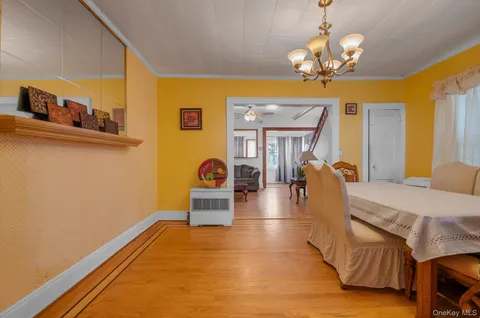 $749,000 | 225-13 95th Avenue, Floral Park, NY 11001