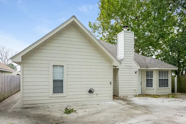 $1,595 | 1226 Dutch Street, Deer Park, TX 77536