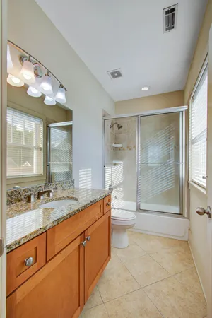 $3,045 | 455 Race Street, Unit A, Charleston, SC 29403