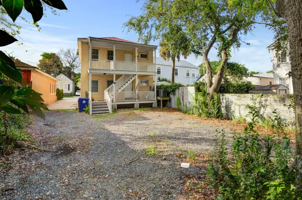 $3,045 | 455 Race Street, Unit A, Charleston, SC 29403