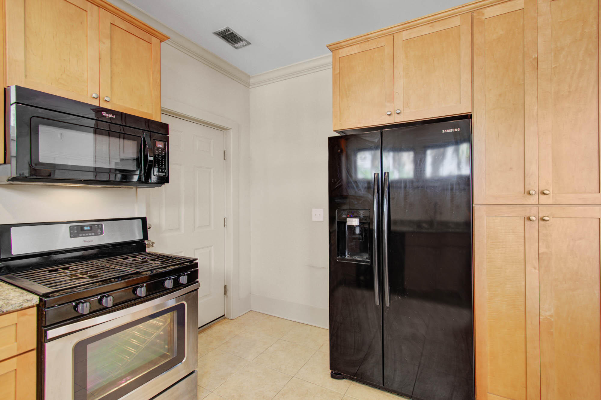 455 Race Street, Unit A Charleston, SC 29403 - Photo 5 of 20 455a Race (7)