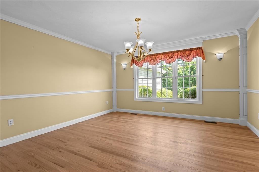 125 W Road Cumberland, RI 02864 - Photo 15 of 39 Gallery Image 15