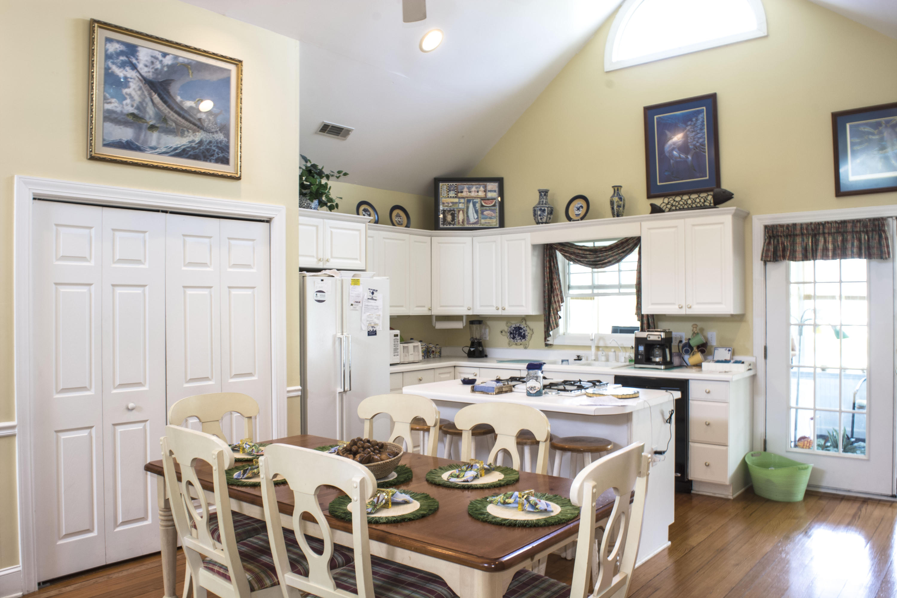 13 Battery Park Road Edisto Beach, SC 29438 - Photo 5 of 24 _DSC1814