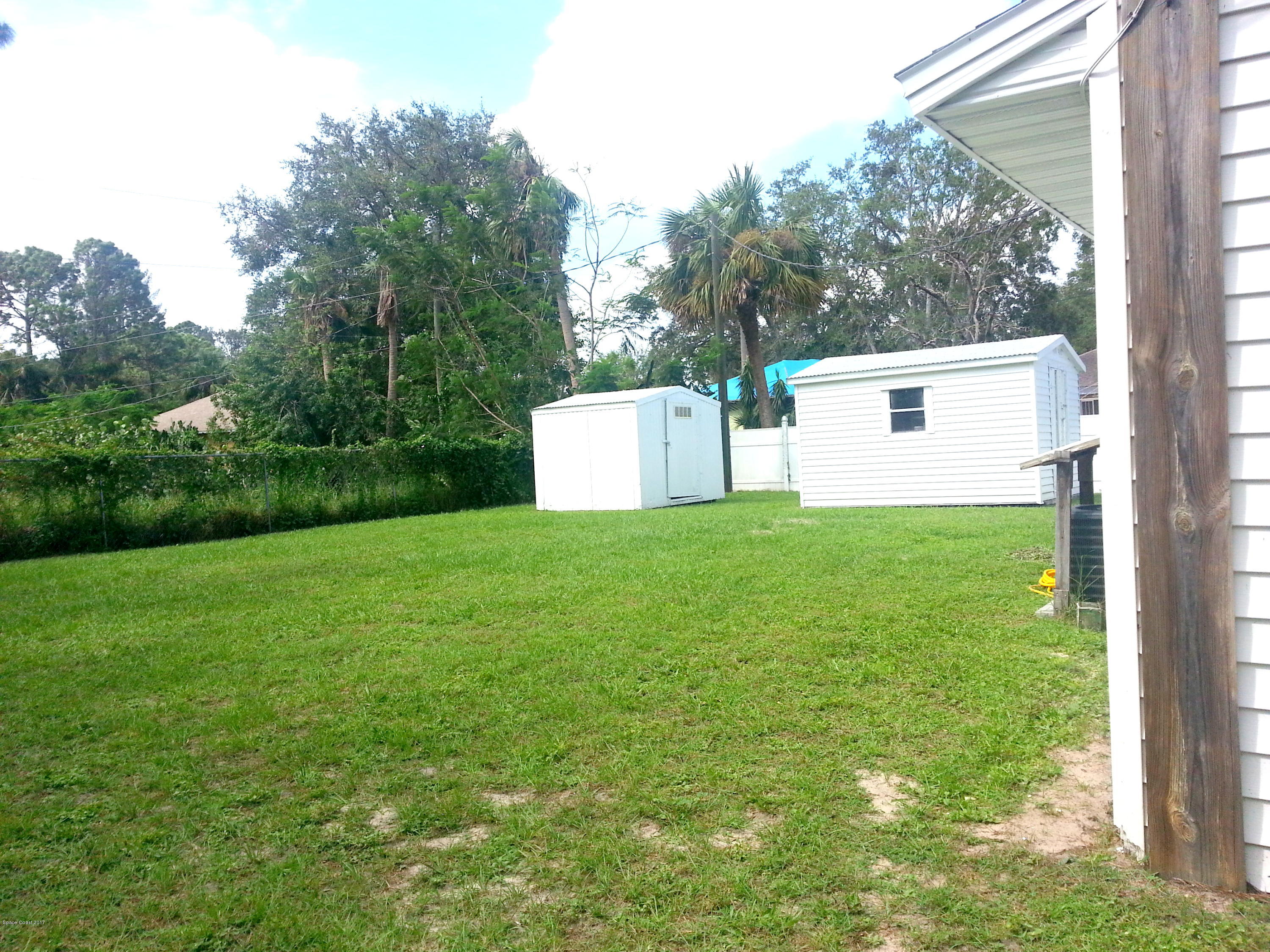 1020 Cherokee Road Southeast Palm Bay, FL 32909 - Photo 25 of 28 Storage Sheds with Electric