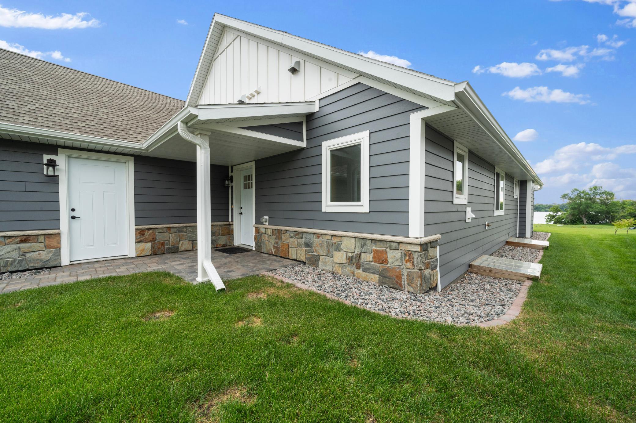1515 Geneva Road Northeast Alexandria, MN 56308 - Photo 5 of 61