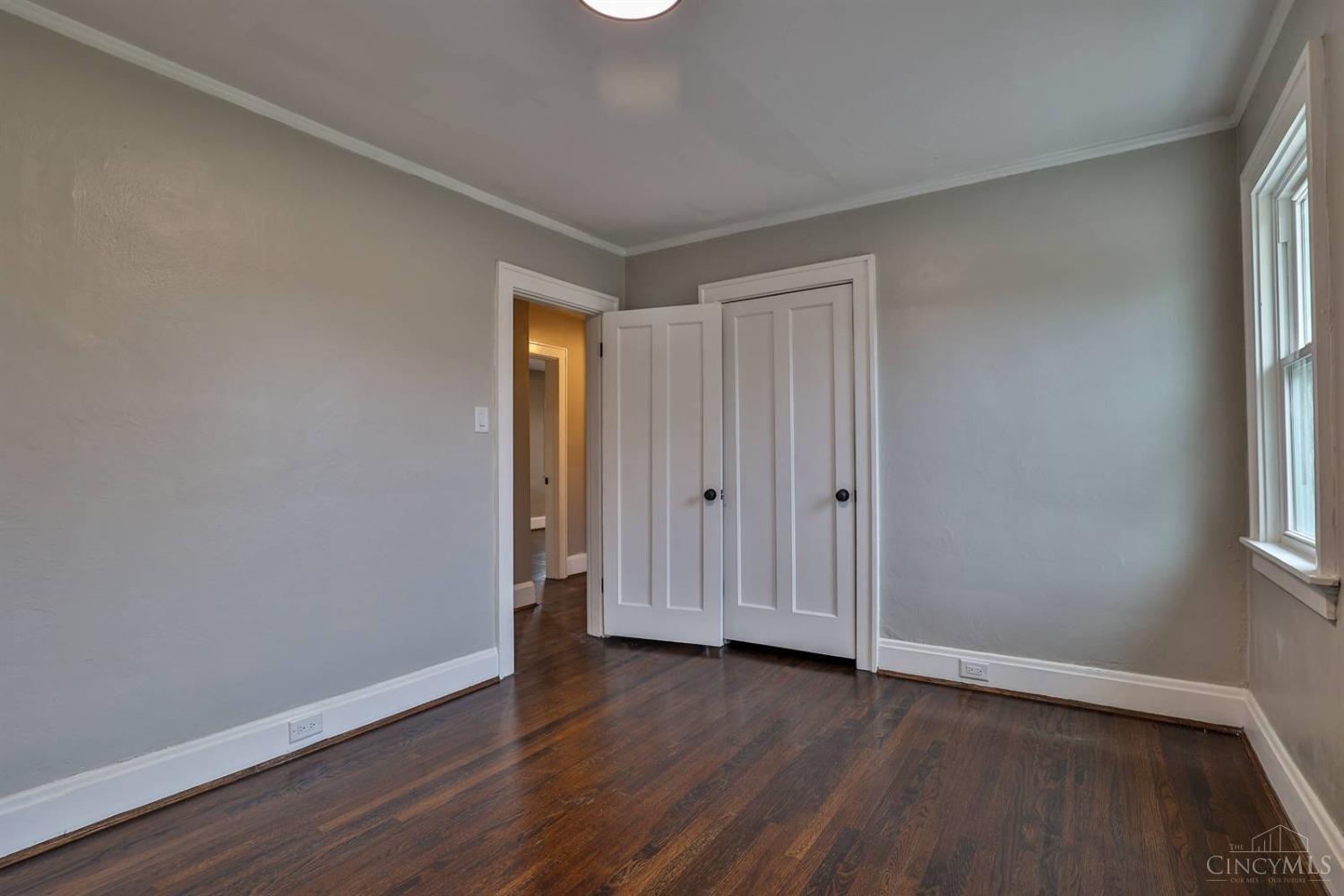 4100 Watterson Street Cincinnati, OH 45227 - Photo 41 of 47