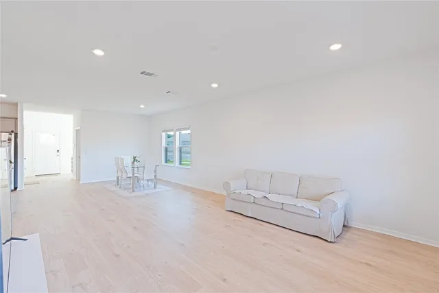 $2,499 | 2848 Owl Head Drive, Leander, TX 78641