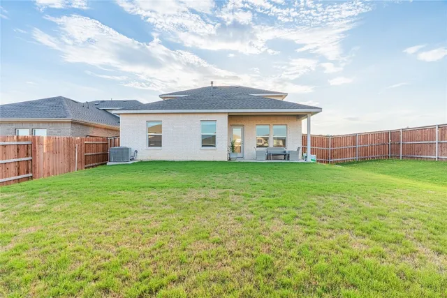 $2,499 | 2848 Owl Head Drive, Leander, TX 78641