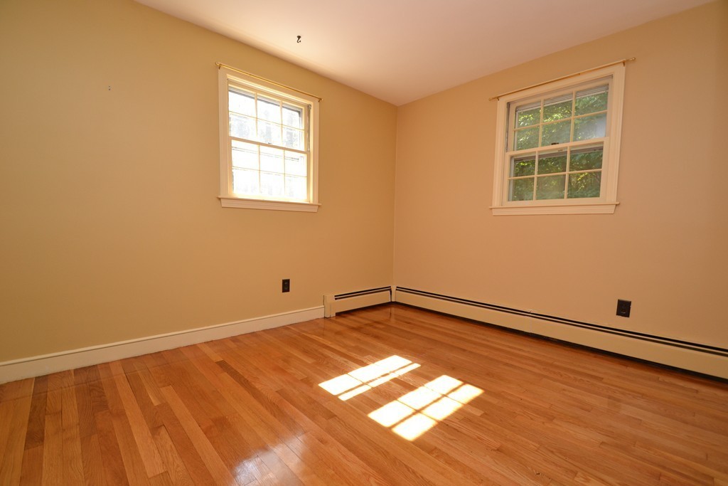170 Boxboro Road Stow, MA 01775 - Photo 9 of 20