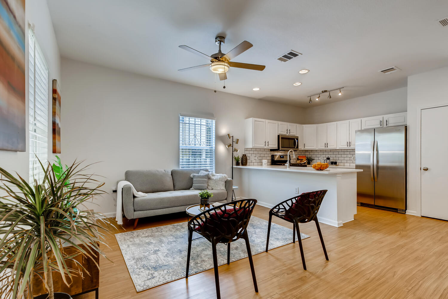1206 Maple Avenue Austin, TX 78702 - Photo 24 of 39 a living room with furniture and kitchen view