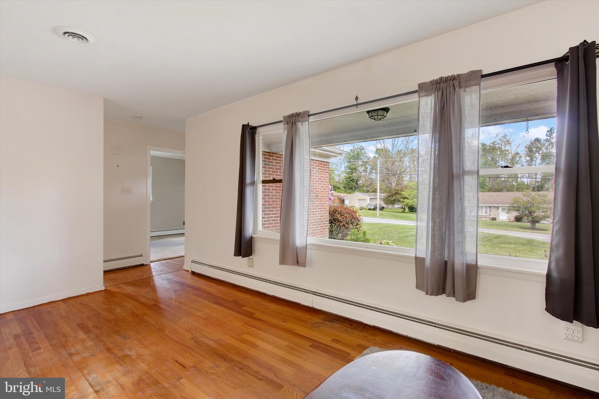 5840 York Road Spring Grove, PA 17362 - Photo 4 of 29