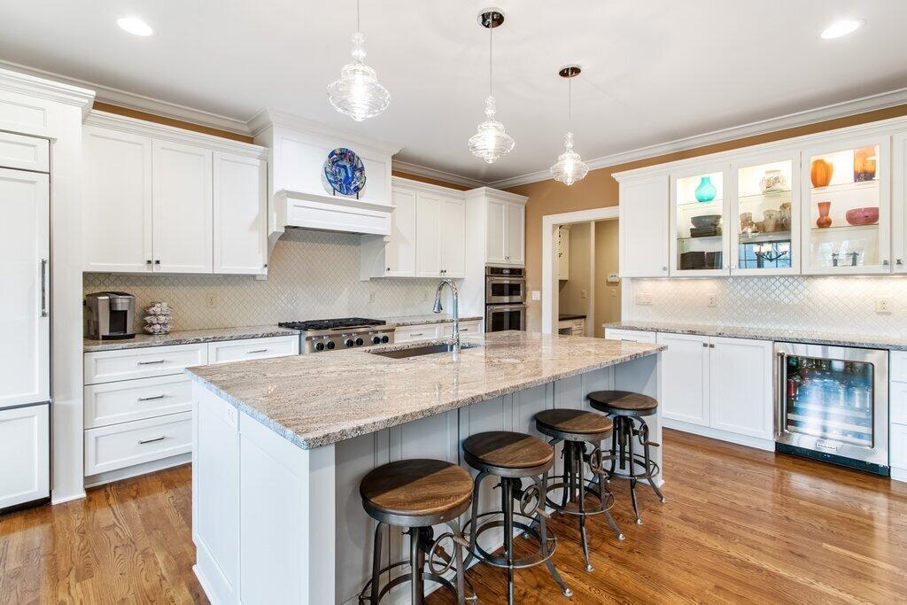 4130 Mountview Road Columbus, OH 43220 - Photo 8 of 15 4130 Mountview Road-21.jpg-SMALL