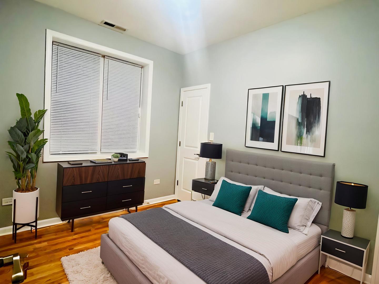 1750 West Cermak Road, Unit B Chicago, IL 60608 - Photo 12 of 16