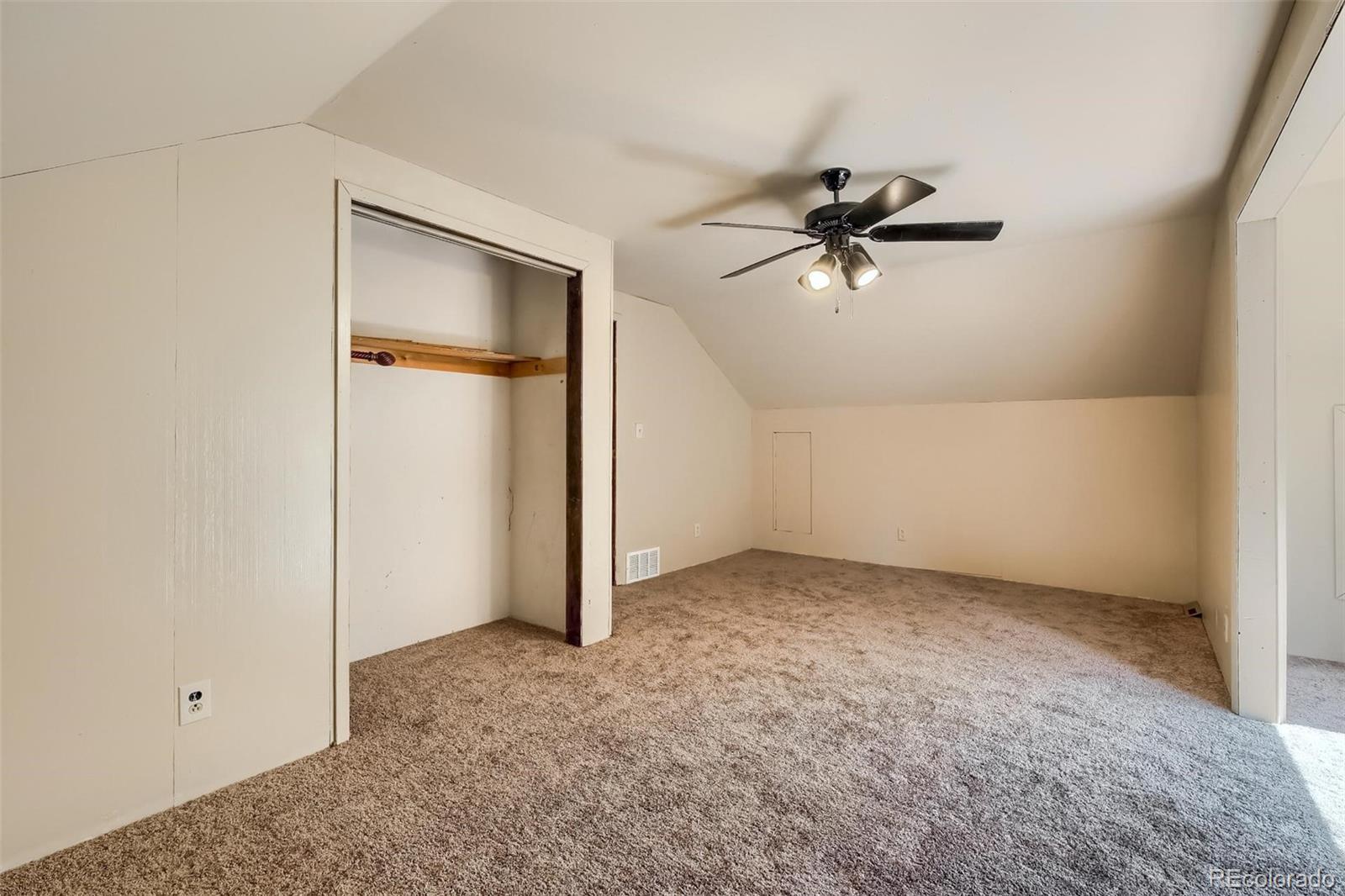 145 Bailey Drive Bailey, CO 80421 - Photo 20 of 40 an empty room