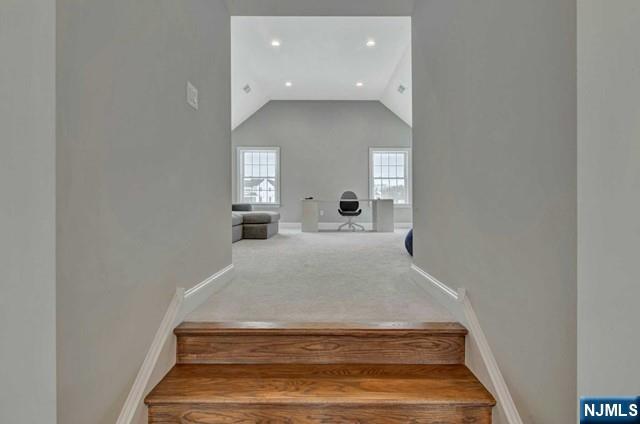 15 Roxbury Road Mahwah, NJ 07430 - Photo 25 of 43