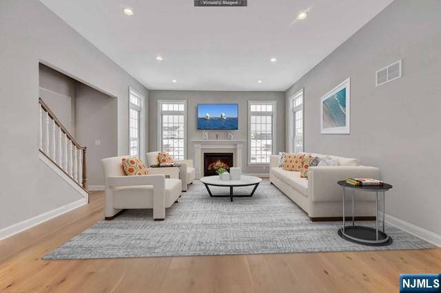 15 Roxbury Road Mahwah, NJ 07430 - Photo 6 of 43