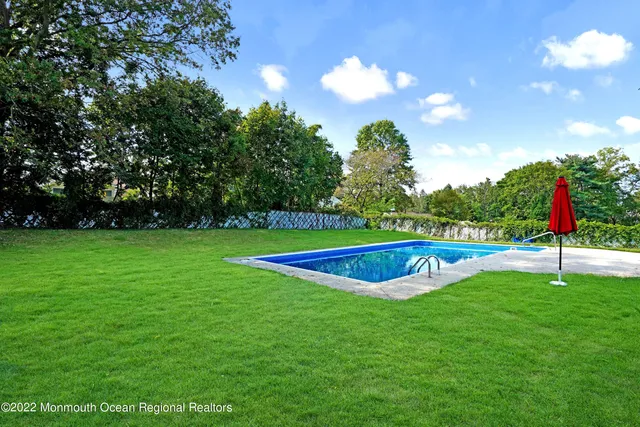 $2,700 | 872 Red Oaks Drive, Long Branch, NJ 07740