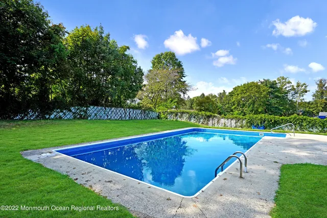 $2,700 | 872 Red Oaks Drive, Long Branch, NJ 07740